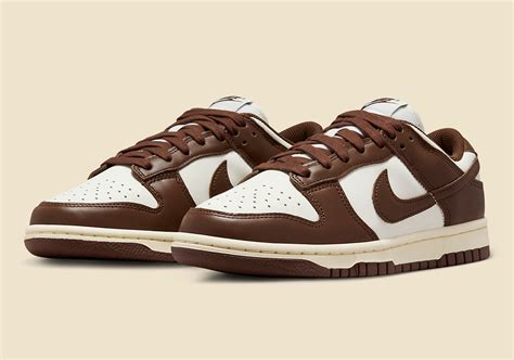 nike dunk low women's brown.